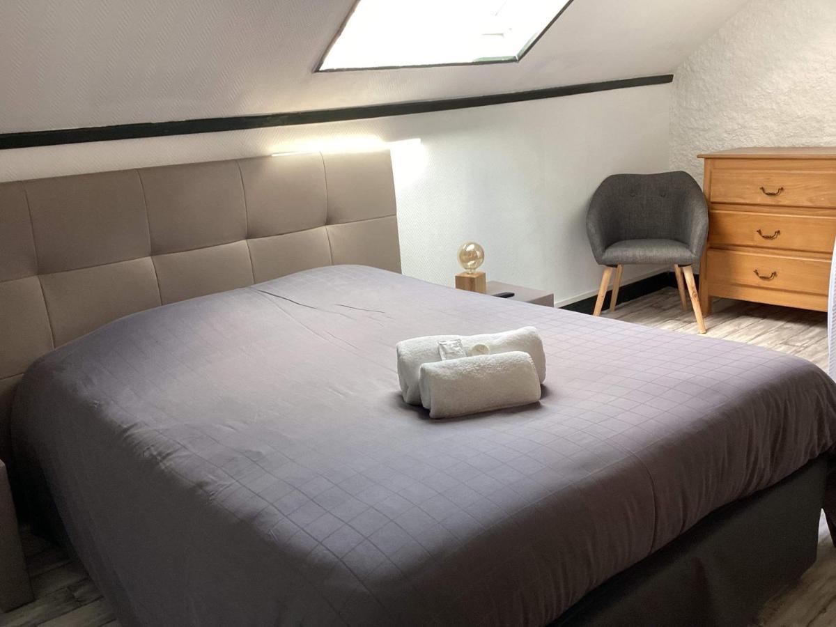 Auberge De La Voute Chooz Экстерьер фото