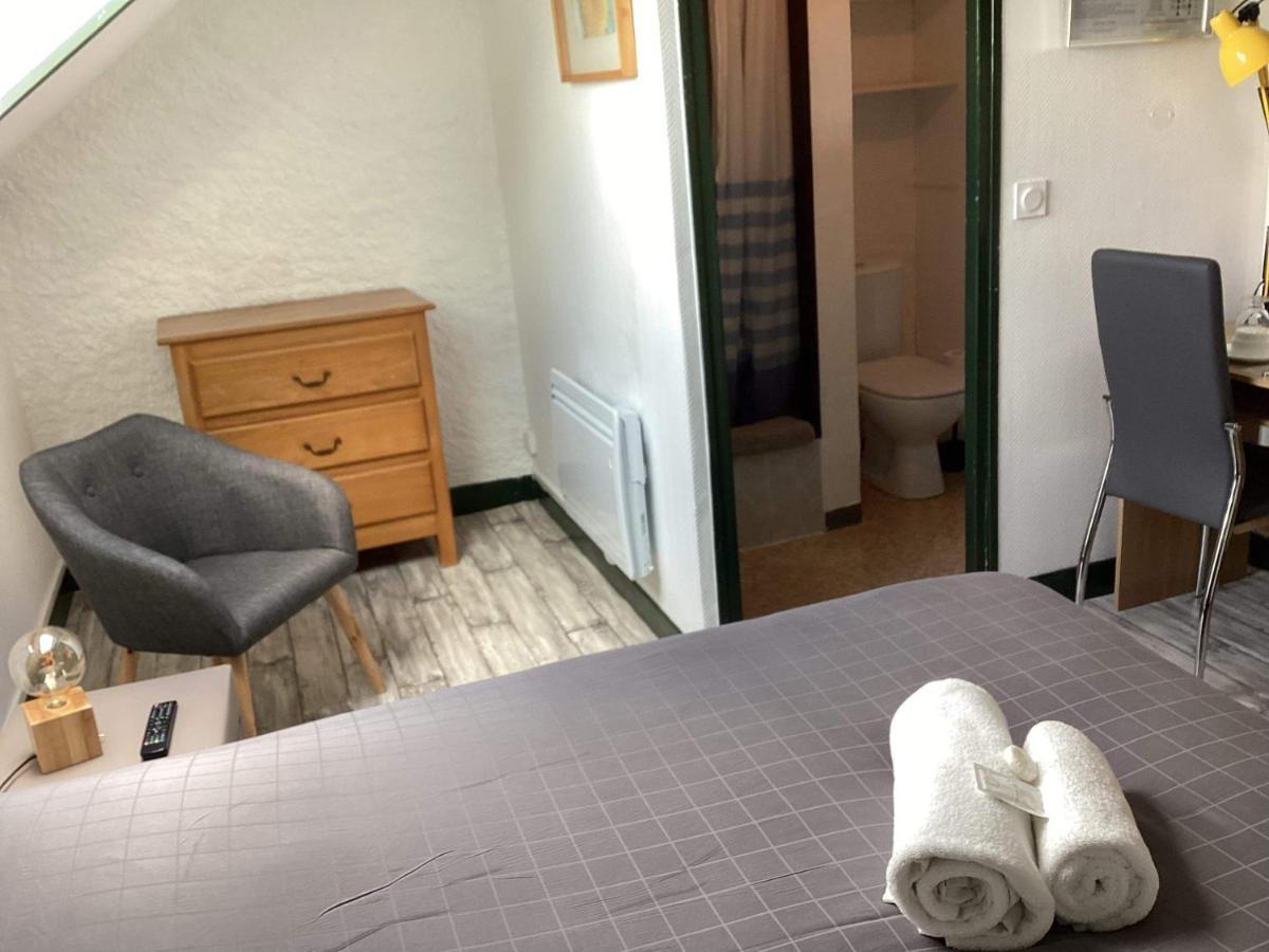 Auberge De La Voute Chooz Экстерьер фото