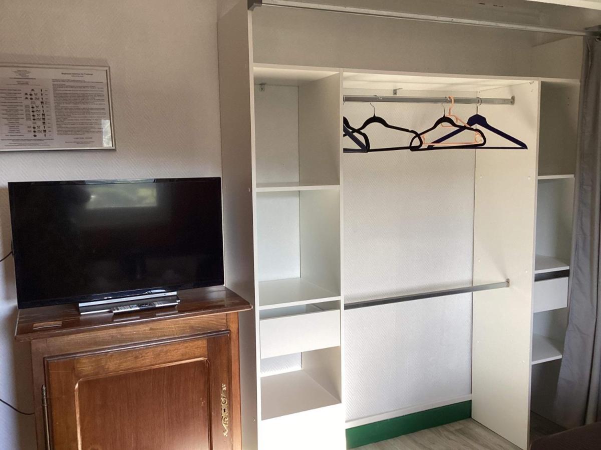 Auberge De La Voute Chooz Экстерьер фото